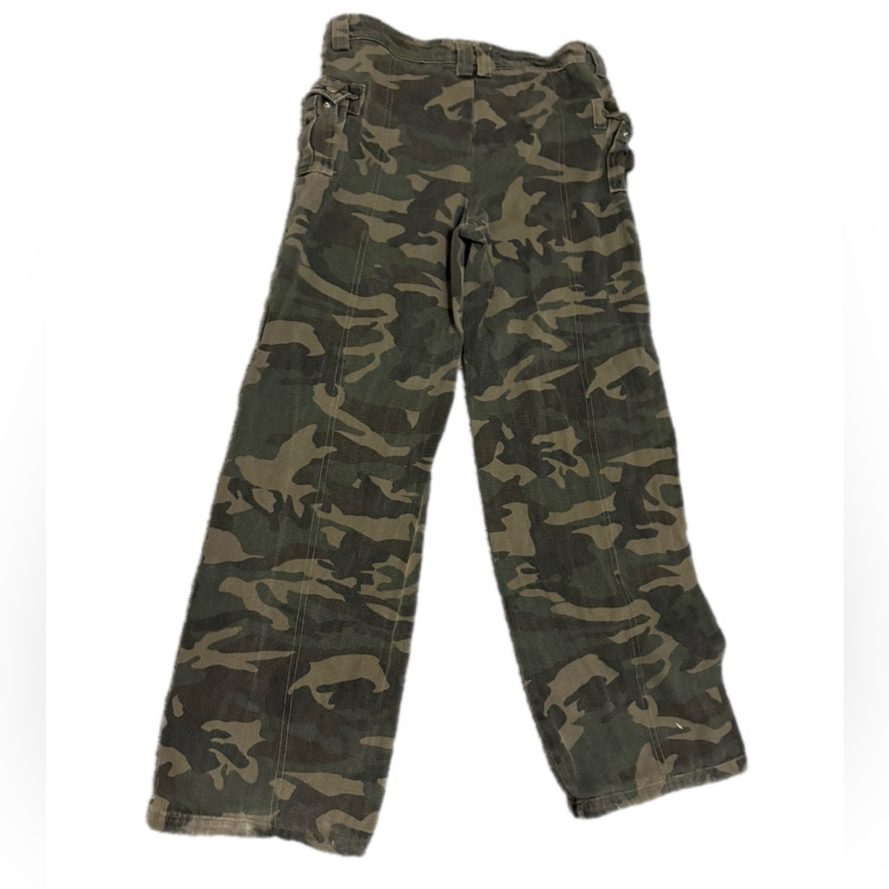Edikted Camouflage Cargo Pants